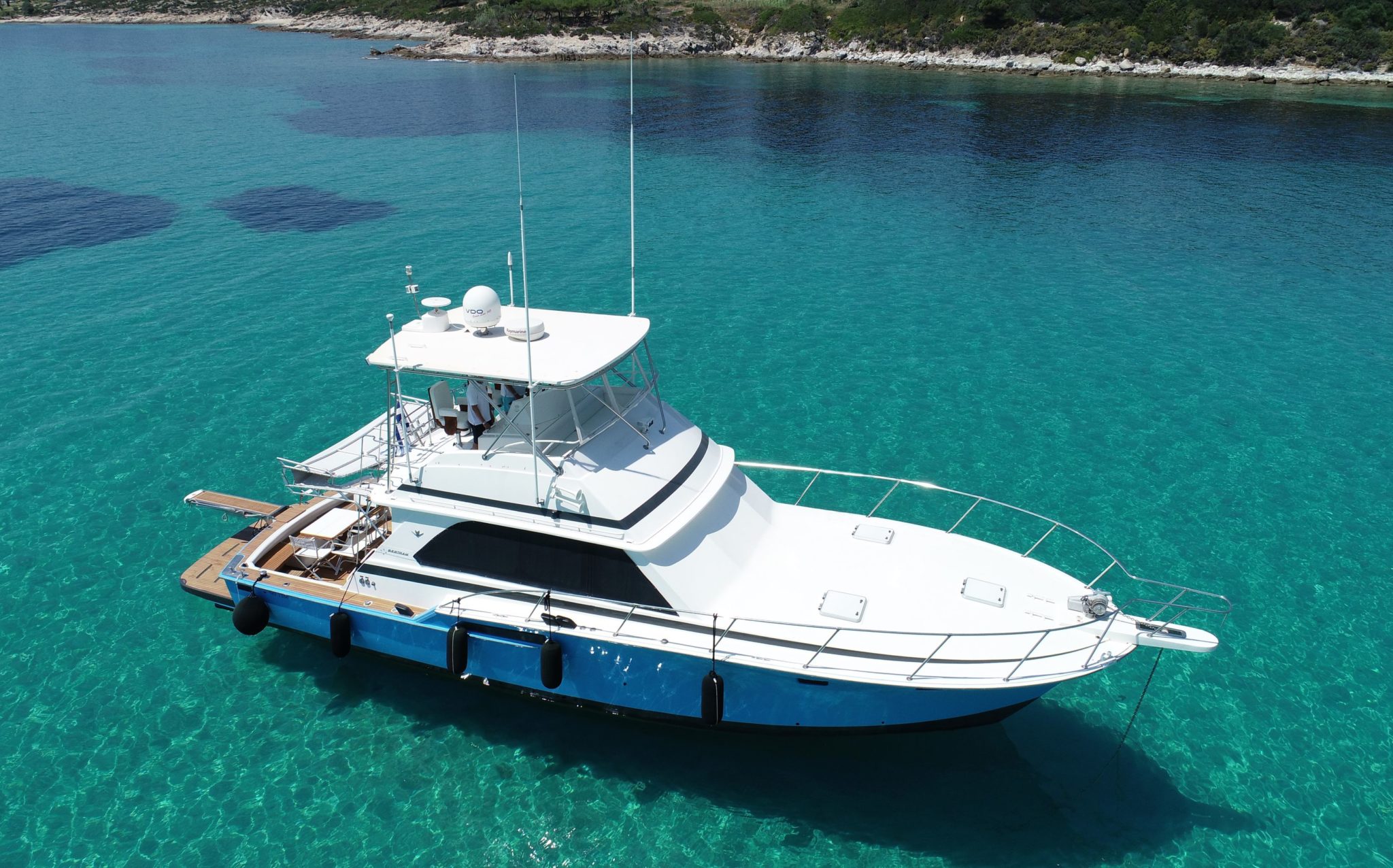 Name: “Invictus” – Bertram Convertible Flybridge, 16m American Luxury Yacht