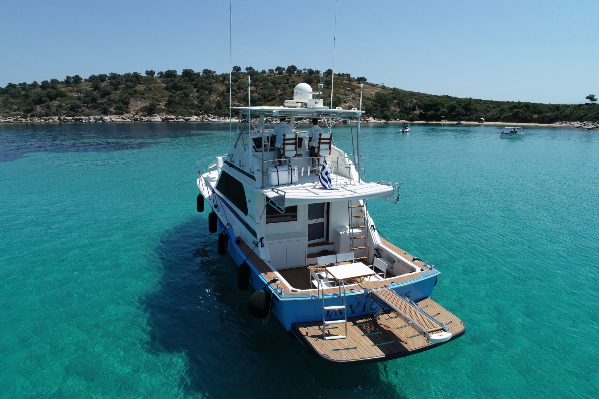 Name: “Invictus” – Bertram Convertible Flybridge, 16m American Luxury Yacht